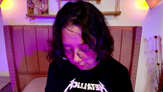 Milie yue online show from 11-05-25, 02:06