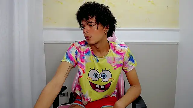 chloe king online show from 10-18-25, 08:53