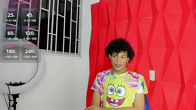 chloe king online show from 11-12-25, 11:47