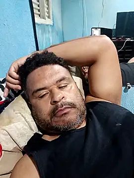 mineiro0388 online show from 12-16-25, 04:06