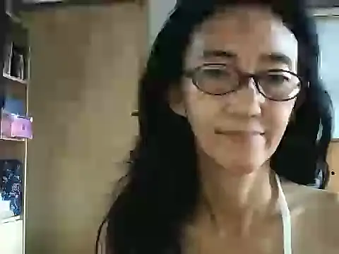 princessD077 online show from 12-18-25, 02:28