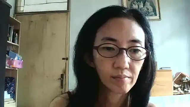 princessD077 online show from 12-19-25, 02:29