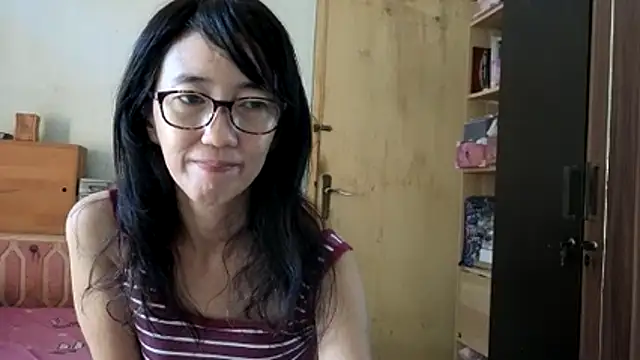princessD077 online show from 06-27-26, 04:50