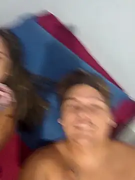 Snapshot of bruninhasilv4 chatting on 10-17-25, 05:21 bruninhasilv4 online show from 10-17-25, 05:21