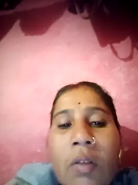 OliveGreen22 online show from 11-23-25, 01:27