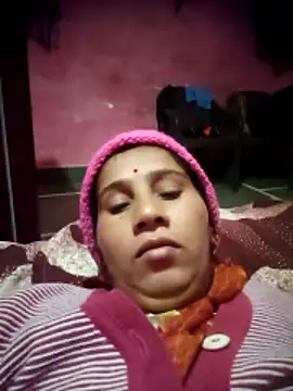 OliveGreen22 online show from 12-01-25, 01:10