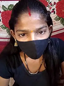 Itz Aisha   online show from 05-19-26, 06:20