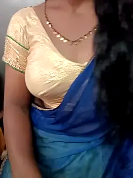 Snapshot of Sravya__ chatting on 10-24-25, 06:21 Sravya online show from 10-24-25, 06:21