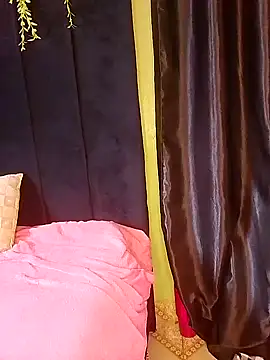 Snapshot of hot_princesss chatting on 11-02-25, 09:22 hot princesss online show from 11-02-25, 09:22