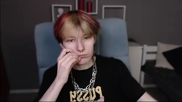 guitarandangell online show from 04-23-26, 08:24