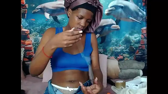 AfricanBarbiee69 online show from 07-08-26, 08:41