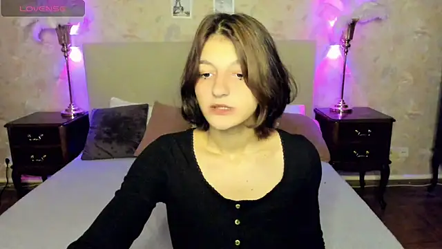 A Skyy online show from 11-06-25, 08:43