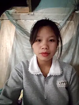 linh-miu99 online show from 02-25-26, 01:48