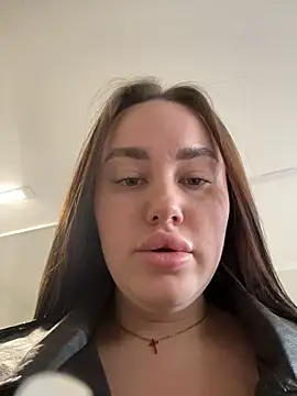 KiraSunshine online show from 04-24-26, 04:04