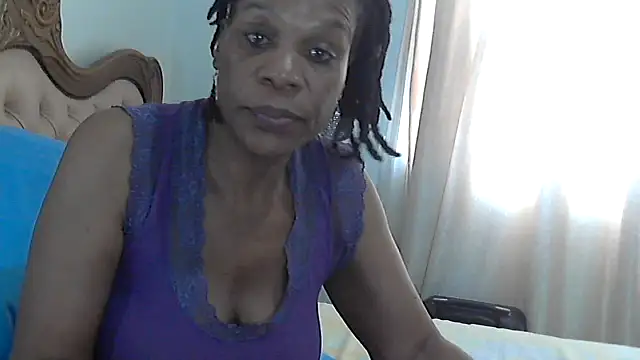 Hotcougar online show from 01-18-26, 09:02