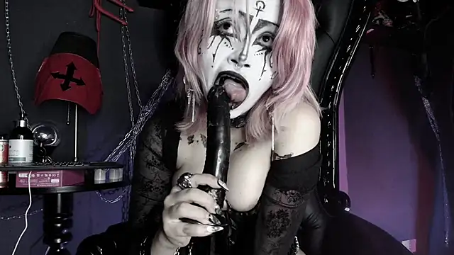 Navier   online show from 04-04-26, 01:37