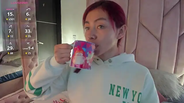 melanie roux   online show from 10-31-25, 12:06