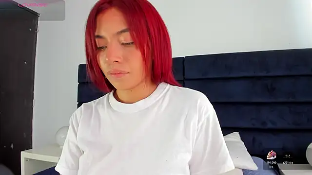 melanie roux   online show from 02-10-26, 02:10