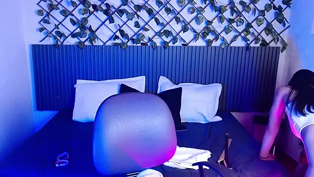 Snapshot of Lunaa_07 chatting on 04-11-26, 08:40 Lunaa 07 online show from 04-11-26, 08:40