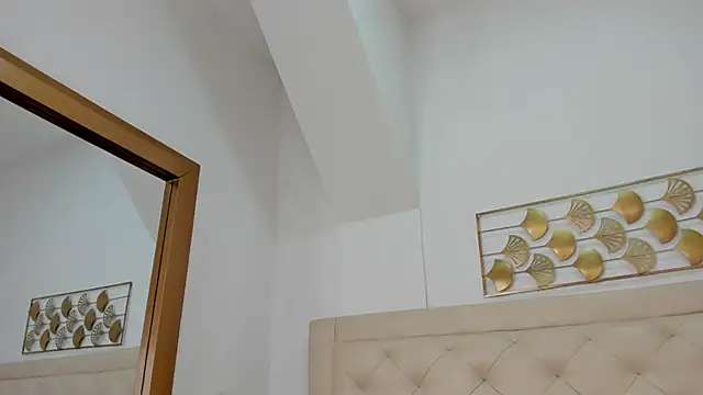 lucia lorenz online show from 01-08-26, 11:34