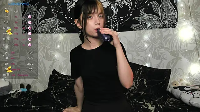 ruby dallos online show from 11-23-25, 12:27