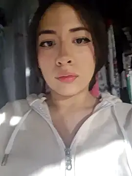 chloebrownn03 online show from 11-14-25, 04:00