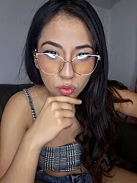 chloebrownn03 online show from 11-16-25, 01:11