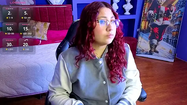 Snapshot of littlee_red chatting on 11-19-25, 12:27 littlee red online show from 11-19-25, 12:27