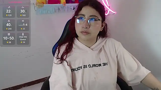 Snapshot of littlee_red chatting on 12-03-25, 09:13 littlee red online show from 12-03-25, 09:13