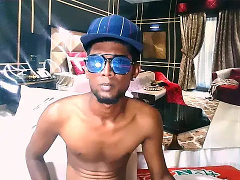 IndianThuggin online show from 04-18-26, 07:01