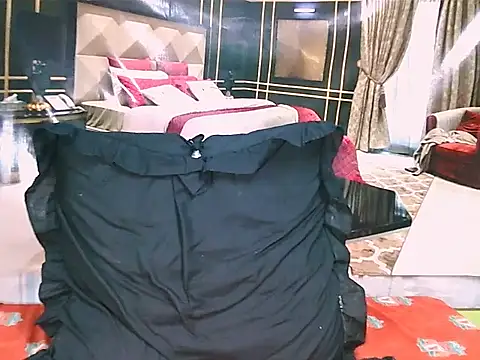 Snapshot of IndianThuggin chatting on 06-19-26, 06:23 IndianThuggin online show from 06-19-26, 06:23
