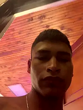 Emiliano Reyes online show from 11-27-25, 07:43