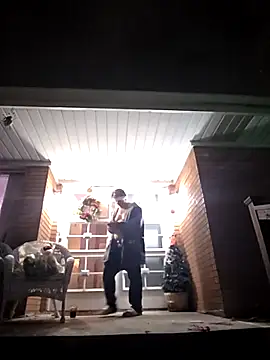 bigdaddyrooster online show from 12-18-25, 08:20