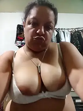 Alondrabb80 online show from 11-05-25, 04:01