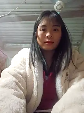 Squirrel-Pear online show from 11-29-25, 01:08