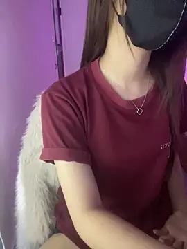 Snapshot of Bong-g chatting on 05-06-26, 05:29 Bong-g online show from 05-06-26, 05:29