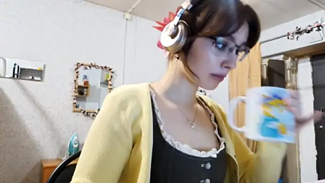 IcyKleys online show from 10-23-25, 01:43