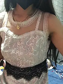 Snapshot of Kylie_beem chatting on 11-09-25, 12:09 Kylie beem online show from 11-09-25, 12:09