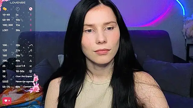 Mell Hyees online show from 12-04-25, 06:16