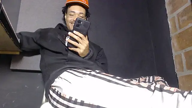 Anaconda larga online show from 02-28-26, 02:18