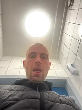 Rotteei1 online show from 11-13-25, 12:37