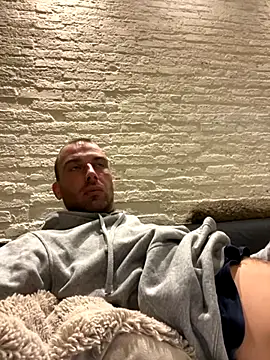 Rotteei1 online show from 11-27-25, 05:48