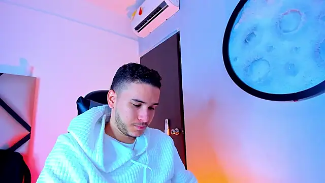 mike 257 online show from 11-24-25, 11:54