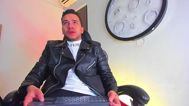 mike 257 online show from 02-07-26, 11:25