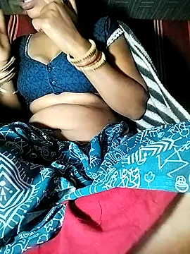 Hot cauple indian online show from 01-17-26, 09:14