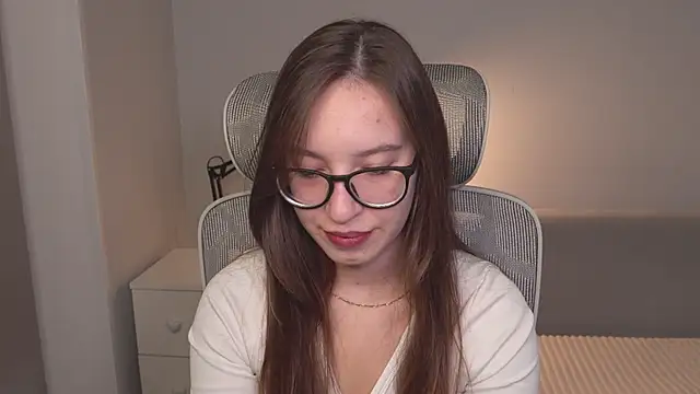 WhyEmmyCry online show from 06-07-26, 05:33