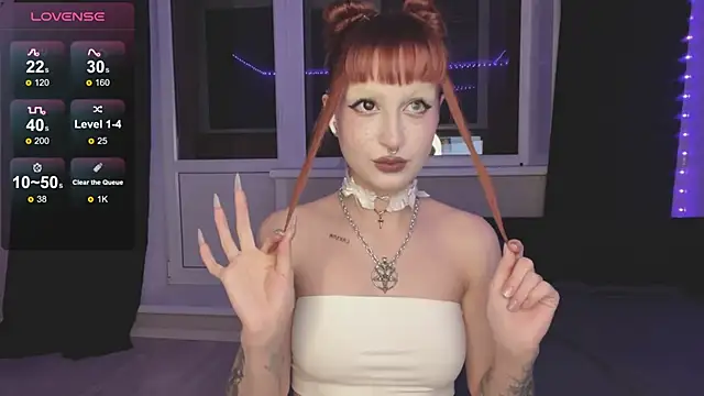 Snapshot of Sunnycindy_luv chatting on 10-29-25, 07:04 Sunnycindy luv online show from 10-29-25, 07:04