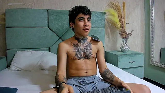 SantiOlsen online show from 11-16-25, 12:33