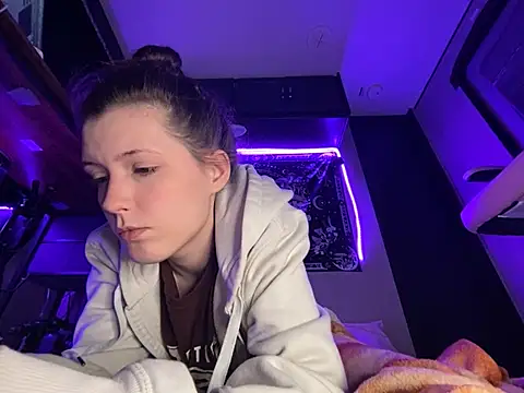 Thedeepwebcutie online show from 05-01-26, 08:08