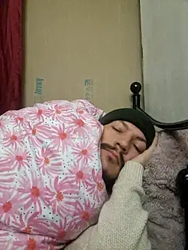 bbyxklaus online show from 10-25-25, 09:20